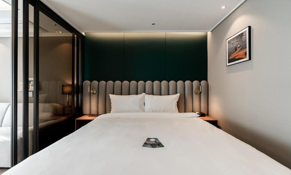 D Ov Haeundae Hotel Busan Room photo