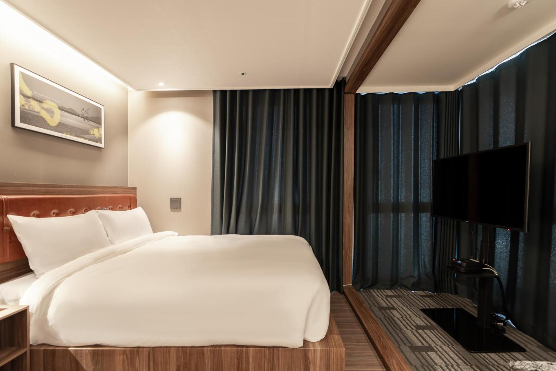 D Ov Haeundae Hotel Busan Exterior photo
